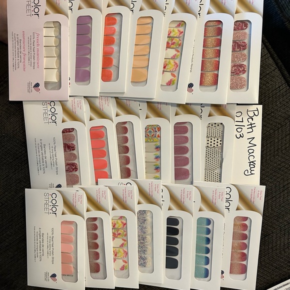 ColorStreet - Picture 8 of 9